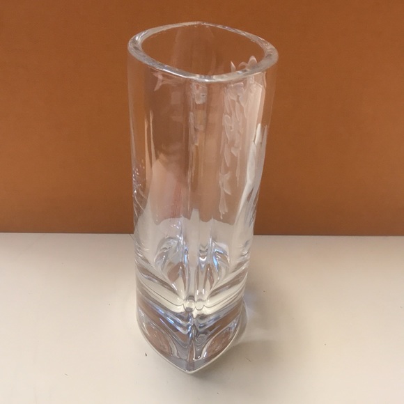 Vintage Lead Crystal Etched Hummingbird Vase - Picture 6 of 6